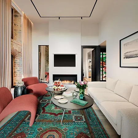 Aliee - A Paris Society Collection Hotel 5*