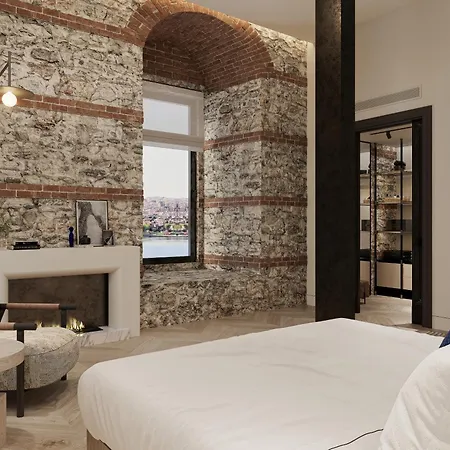 Aliee Hotel