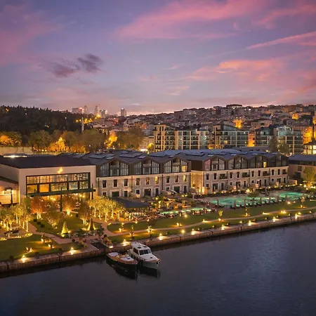 Aliee - A Paris Society Collection Hotel 5*