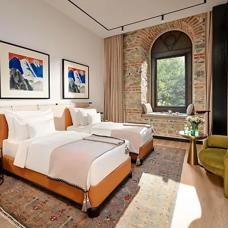 Aliee - A Paris Society Collection Istanboel